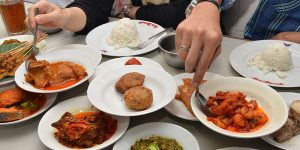 rumah-makan-sari-bundo-masakan-padang