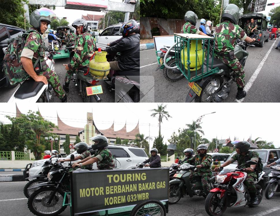 TNI-mengendarai-sepeda-motor-berbahan-bakar-gas-3-kg