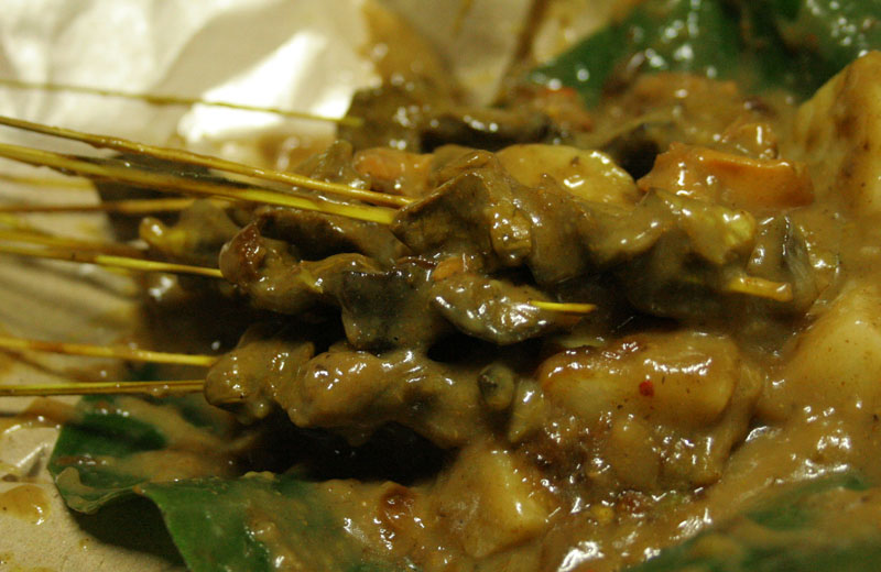 beda-sate-padang-dengan-sate-lainnya