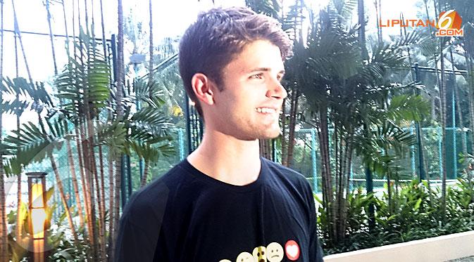 Eksekutif Path Terpikat Masakan Padang dan Pulau Bali