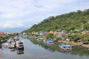 Kawasan Wisata Batang Arau, Padang Tercemar Limbah Pabrik