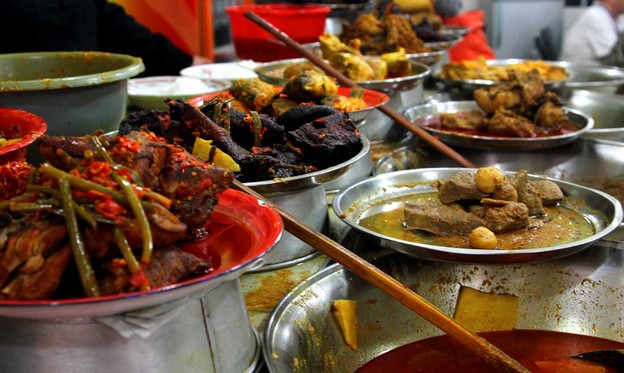 Nasi Kapau, Menu Istimewa Ranah Minang