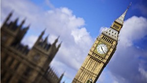 jam gadang bukittinggi dan big ben inggris