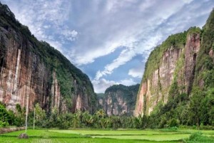 lembah harau