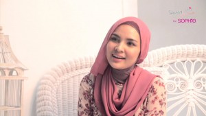 Budaya Minang Jadi Inspirasi Desainer Busana Ternama Ria Miranda