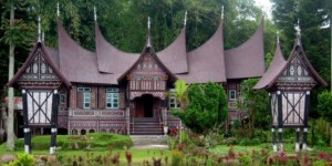 nagari seribu rumah gadang