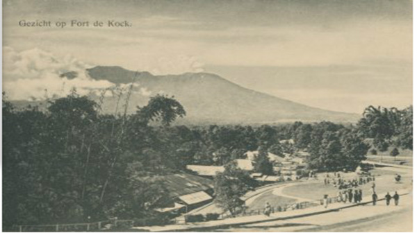Gunung Marapi Minangkabau sesudah banjir nabi Nuh
