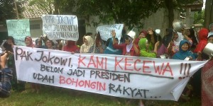 Pengamat - Orang Minang Terdidik Dari Suku Bangsa Lain Menilai Kinerja Jokowi
