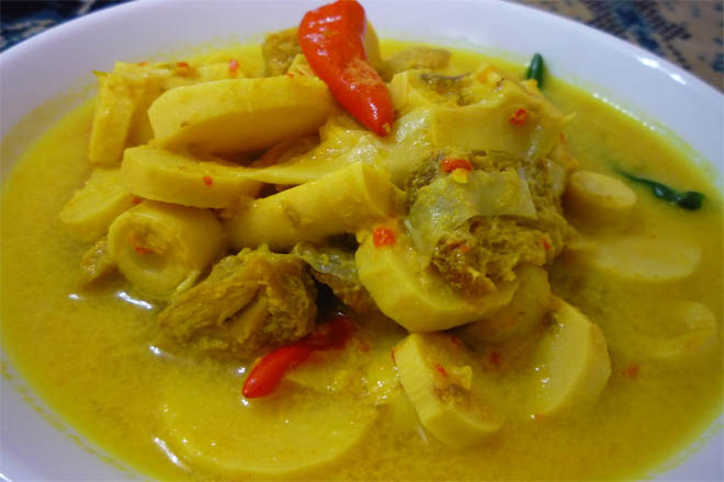 Bingung Cara Bikin Gulai Rebung Khas Padang? Ini Resepnya