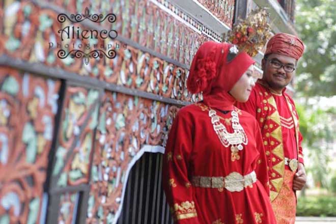 Inilah Yang Kamu Rasakan Ketika Pacaran Dengan Orang Minang. Betulkah?