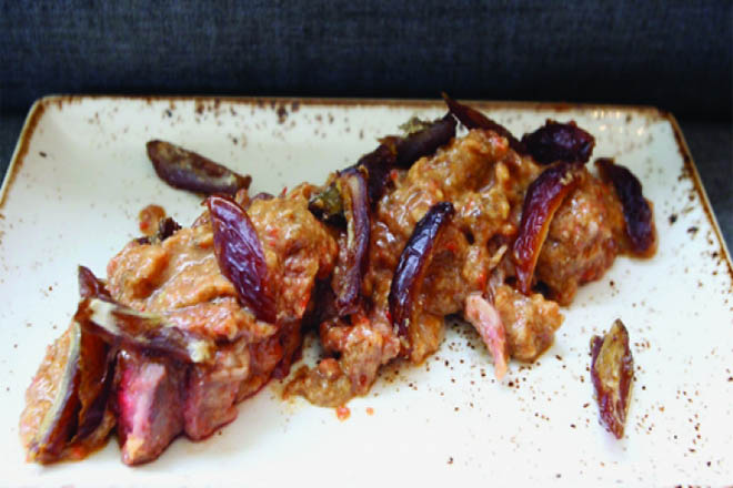 Kurma Jadi Penyeimbang dari Santan yang Pekat