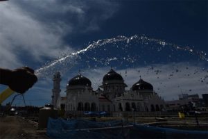 Komunitas Perantau Perempuan Minang Bangun Masjid di Kampung Halaman