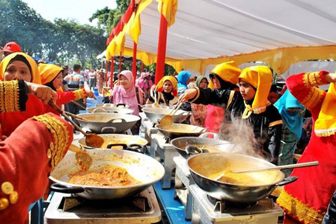 Benarkah Perempuan Minangkabau Harus Pandai Masak?