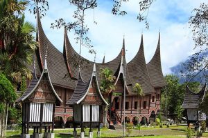 Tidak Semua Wilayah Minangkabau dapat Mendirikan Rumah Adat