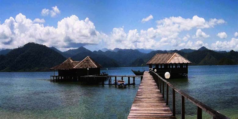 Kunjungi Lima Objek Wisata di Sumatera Barat Ini. Anda Serasa Keliling Dunia