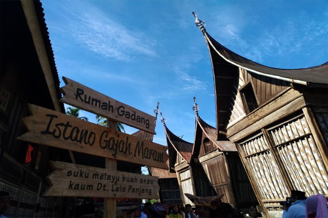 Yuk Nikmati Sensasi Tidur di Rumah Adat Minang di Kawasan Saribu Rumah Gadang
