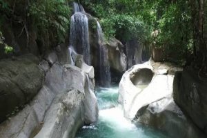Yuk Nikmati Serunya Berenang di Pedalaman Ranah Minang