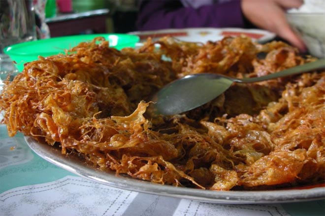 Menikmati Keunikan Cita Rasa Talua Barendo