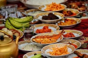 Menu Ini Selalu Anda Temui Saat Hadiri Kondangan di Ranah Minang