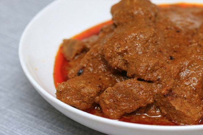 Tips Buat Rendang Padang Lezat di Akhir Pekan
