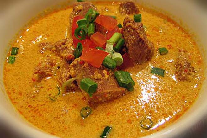 Apa Bedanya Gulai Jawa dengan Gulai Sumatera?