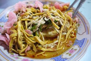 Resep Katupek Pical Padang, Sebuah Padanan Bumbu Kacang & Sayuran