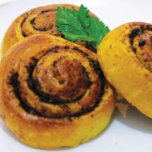 Roti Rendang bumbu rendang khas Padang