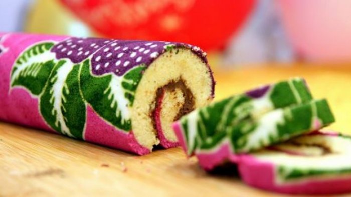 bolu batik khas padang