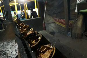 Teman Minum Kopi Kawa Lamang dan Gorengan