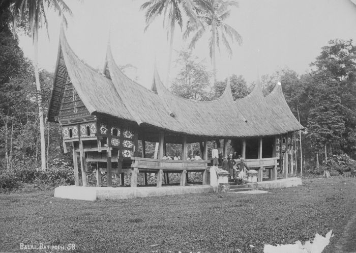 Kampung Minang Saisuak Menceritakan Aktifitas Kesaharian Masyarakat Minang Tempo Dulu