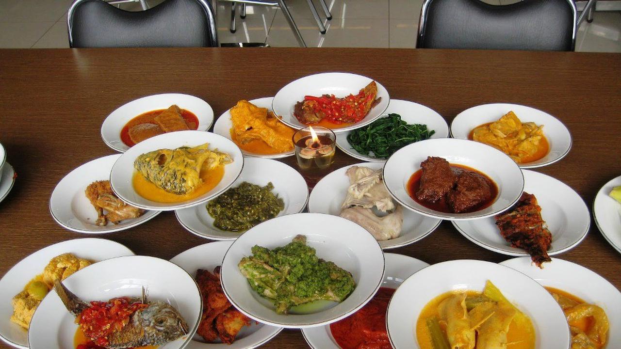 Sejarah Penyebutan Rumah Makan Padang atau Restoran Padang