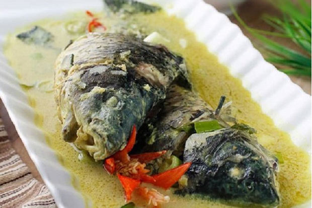 Resep Gulai Ikan Manganduang (Hamil/Sedang Bertelur) Khas Bukittinggi