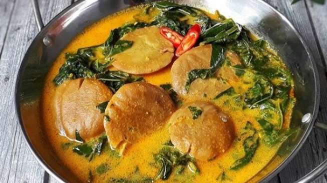 Resep Gulai Jengkol Daun Singkong ala-ala Masakan Padang
