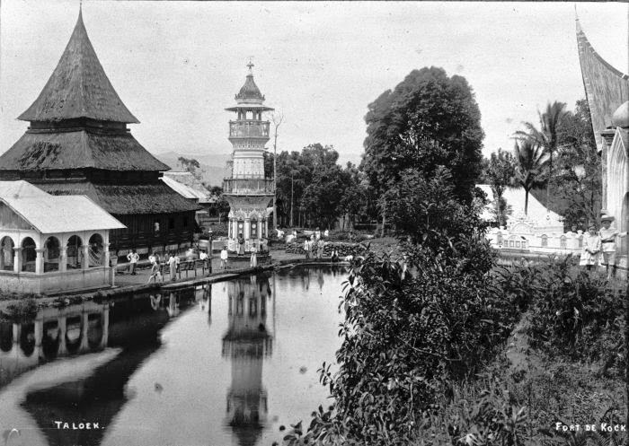 Ini Rahasianya Mengapa Masjid Tua di Minangkabau Selalu ada Kolamnya