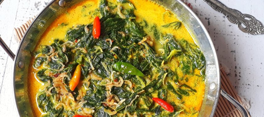 6 Manfaat Daun Singkong dalam Masakan Padang