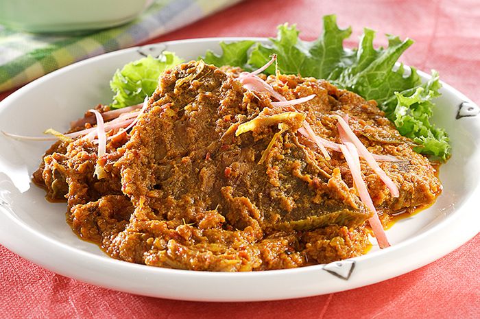 Resep Memasak Rendang Paru Beraroma Honje, Berani Coba?