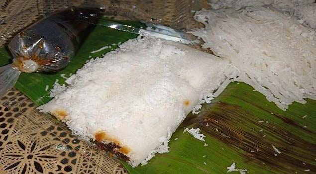 Di Kota Padang, Kue Putu Jajanan Legendaris Mulai Sulit Didapat