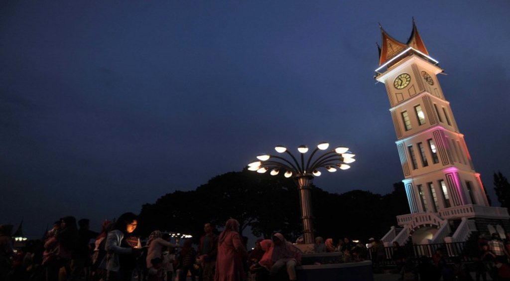 Keindahan dan Eksotik Jadi Pesona Baru Jam Gadang Bukittinggi