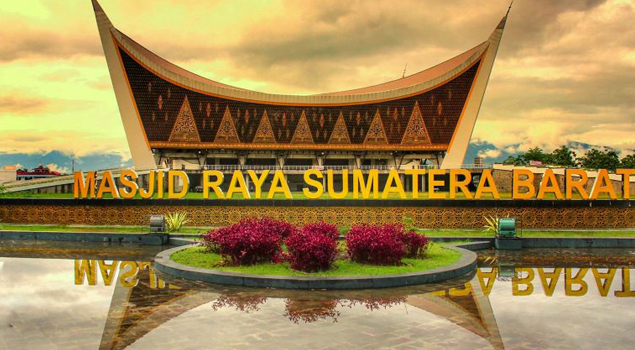 Sumatra Barat Menjadi Destinasi Wisata Halal Terbaik