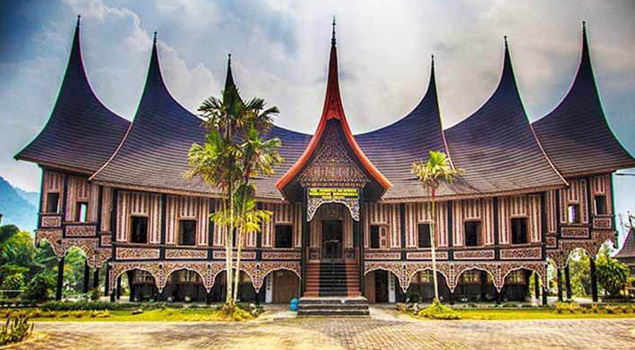 7 Fakta Menarik Terkait Rumah Khas Minangkabau