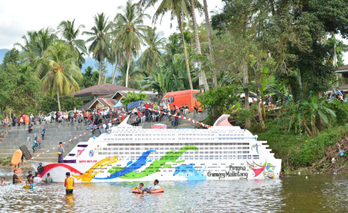 Bakajang tradisi masyarakat gunuang malintang sumatera barat