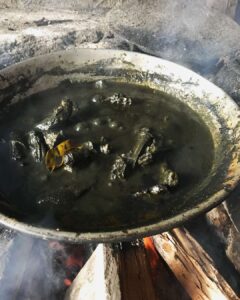 gulai ayam galundi, gulai ayam hitam