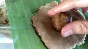 isian lapek sikoci kacang hijau yang telah dihaluskan