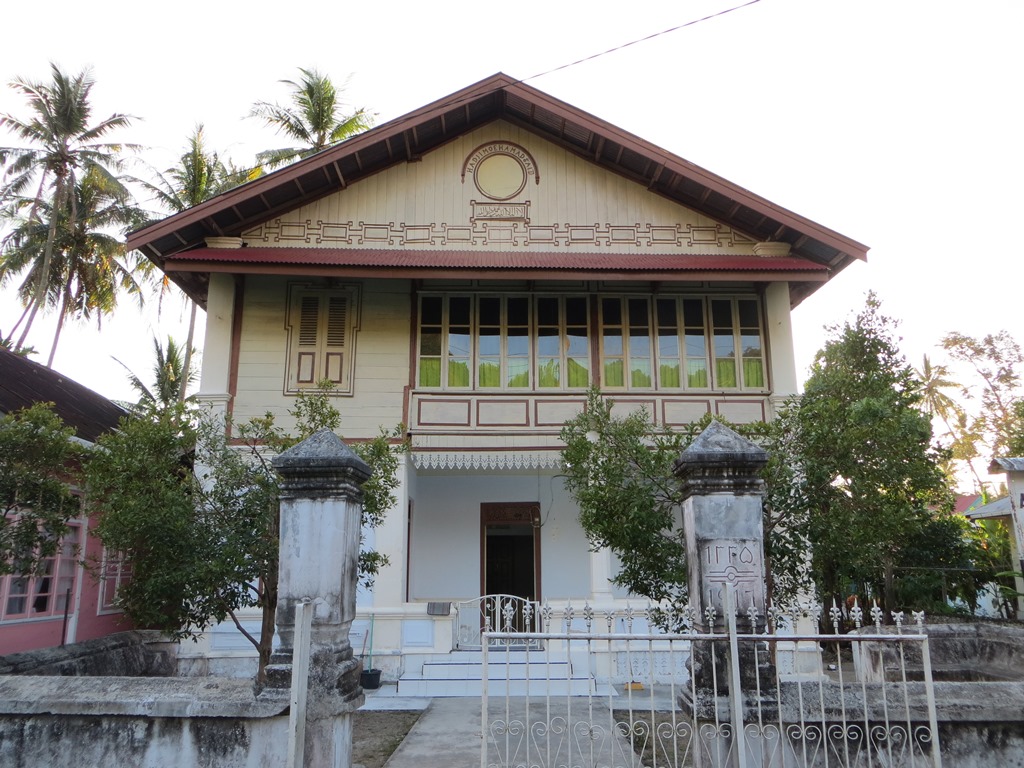 rumah rasuna said maninjau