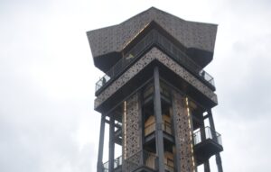 menara songket di solok selatan
