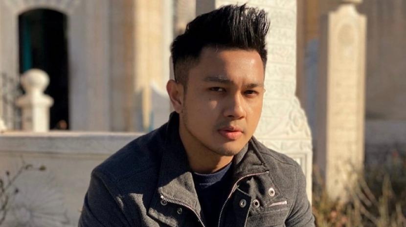 Yogie Nandes KDI Bangga Kenalkan Budaya Minang Lewat Lagu