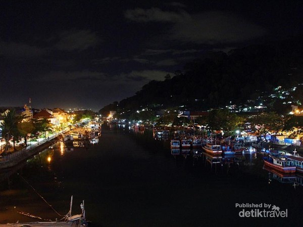 Destinasi Wisata Kuliner Khas Minang di Kota Padang yang Wajib Dicoba