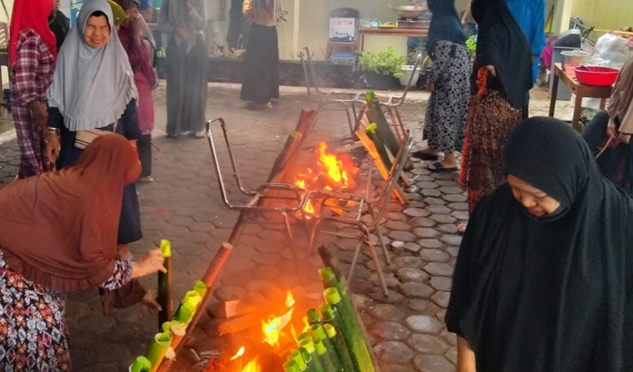 Sambut Tahun Baru Islam, Warga Gelar Lomba Malamang dan Marandang