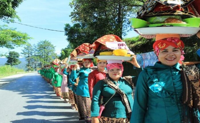 Tradisi Unik Masyarakat Minangkabau yang Masih Eksis dan Bikin Kagum