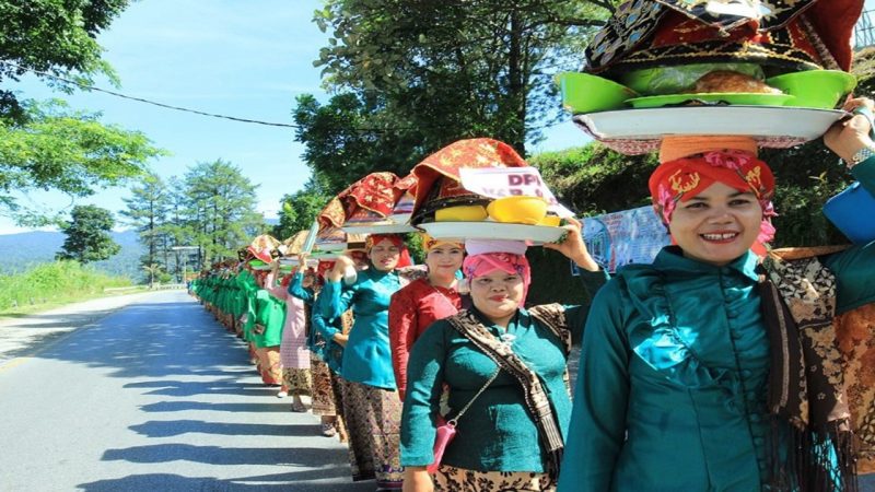 Tradisi Unik Masyarakat Minangkabau yang Masih Eksis dan Bikin Kagum